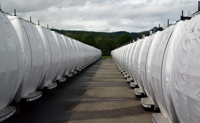 Protective covers for cable car cabins Schutzhüllen für Seilbahnkabinen